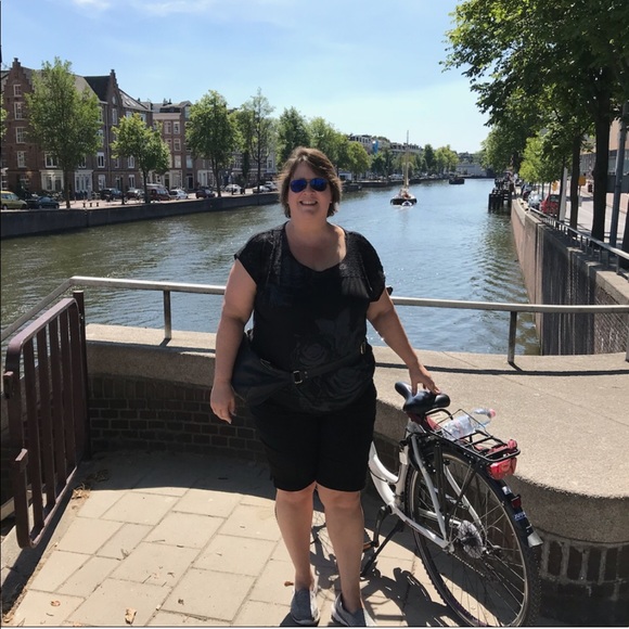 Love This! Curvy Girls Flaunt It! YOLO! - Picture 5 of 8